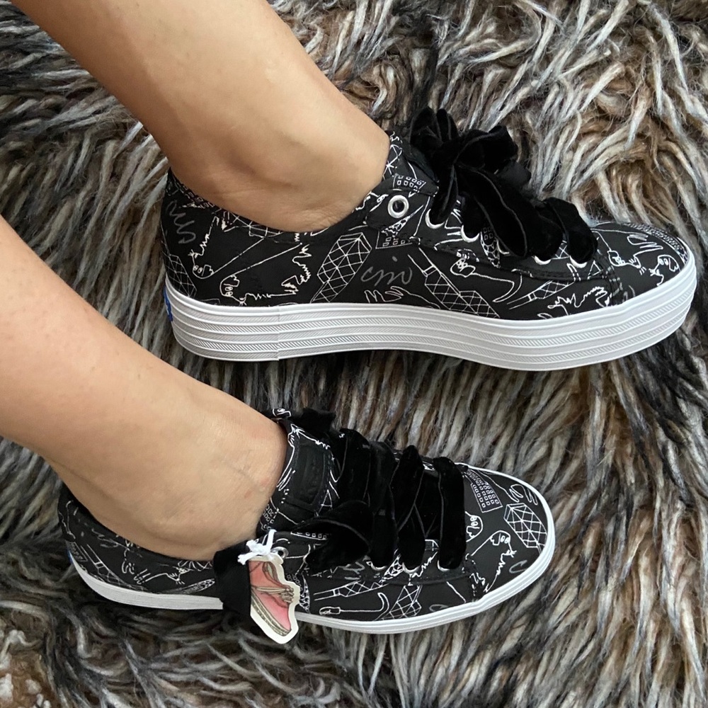 New Keds Platform Sneakers - Picture 2 of 6